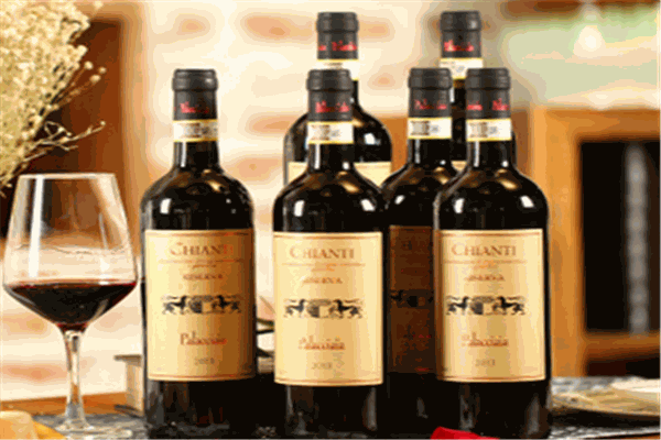 基安蒂·森娜西红酒